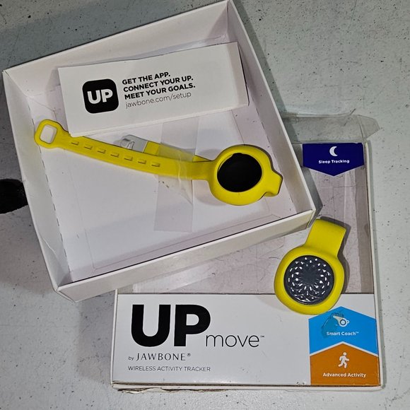 UP Move by Jawbone Wireless Activity Tracker - Picture 1 of 5